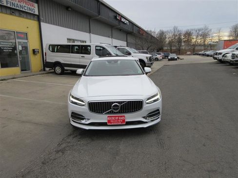 Used 2018 Volvo S90 T6 Inscription w/ Convenience Package image 11