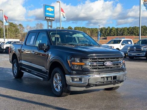 Used 2024 Ford F150 XLT w/ Mobile Office Package image 2