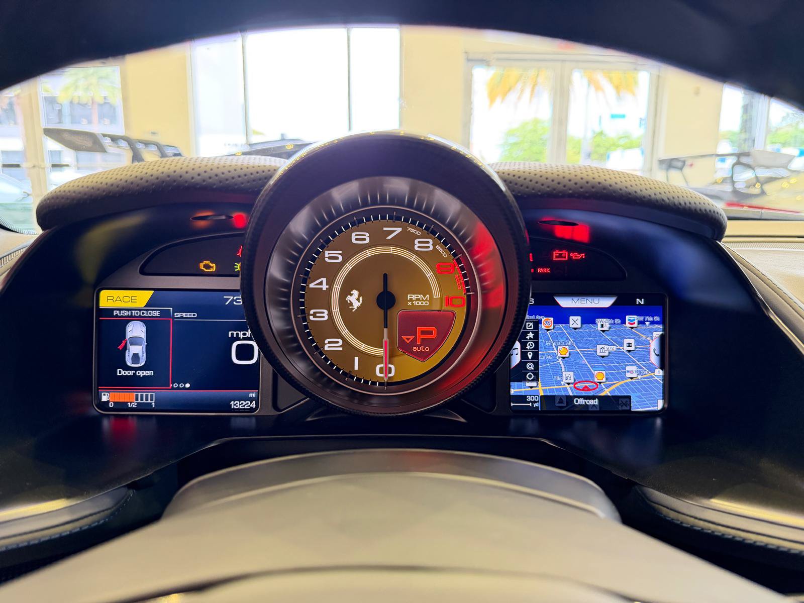 Used 2019 Ferrari 812 Superfast RWD image 25