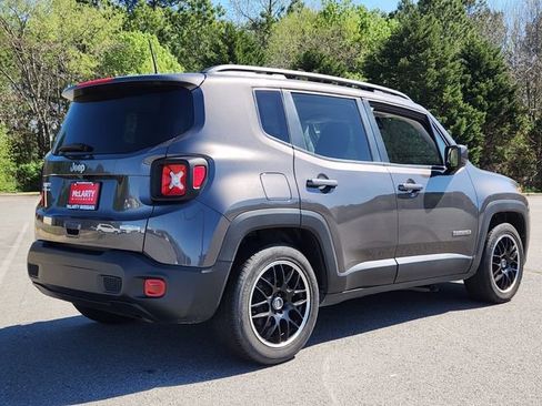 Used 2020 Jeep Renegade Latitude image 5