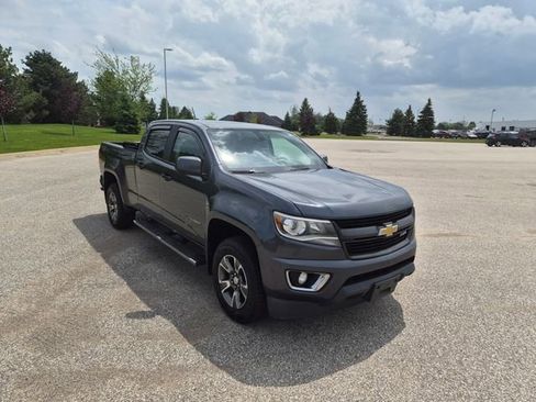 Used 2015 Chevrolet Colorado Z71 AWD/4WD image 3