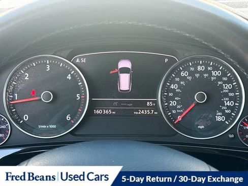 Used 2012 Volkswagen Touareg Sport AWD/4WD image 16