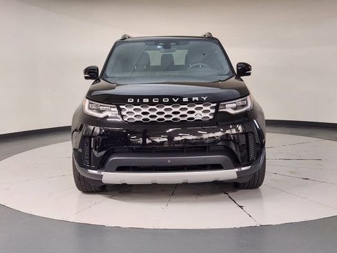 Used 2025 Land Rover Discovery S AWD/4WD image 9