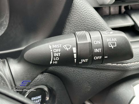 Used 2024 Toyota RAV4 XLE image 26