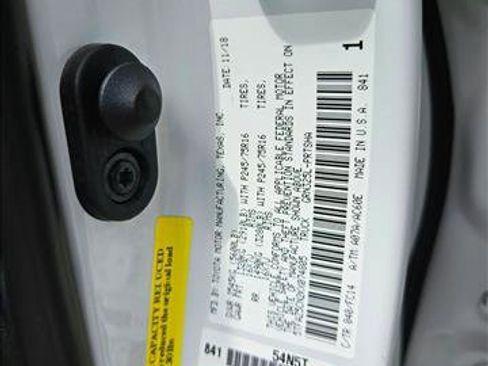 Used 2019 Toyota Tacoma SR5 RWD image 21