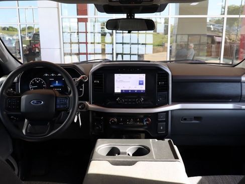 Used 2023 Ford F150 XLT AWD/4WD image 28