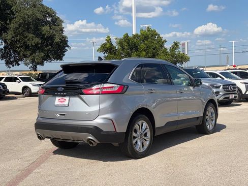 Used 2023 Ford Edge Titanium AWD/4WD image 5