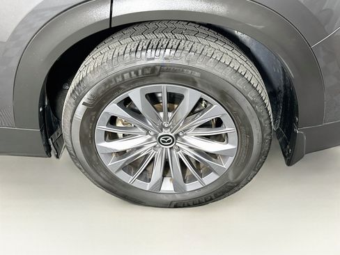 Used 2025 MAZDA CX-90 3.3 Turbo w/ Preferred Package AWD/4WD image 11