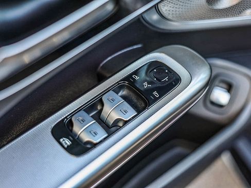 Used 2025 Mercedes-Benz CLE 53 AMG 4MATIC Cabriolet image 14