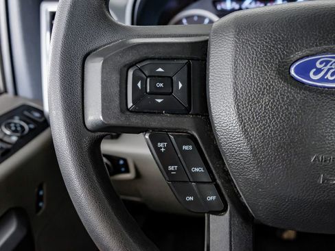 Used 2022 Ford F350 XLT w/ XLT Premium Package image 16