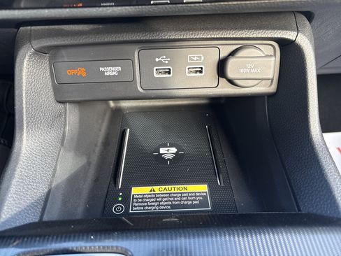 Used 2022 Honda Civic Sport Touring image 9