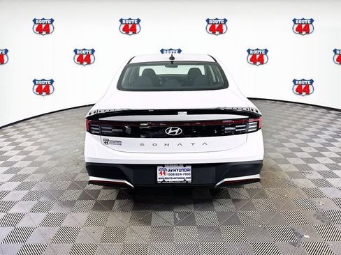 Used 2025 Hyundai Sonata SE FWD image 23