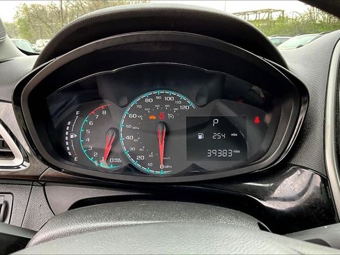 Used 2021 Chevrolet Spark LT FWD image 11