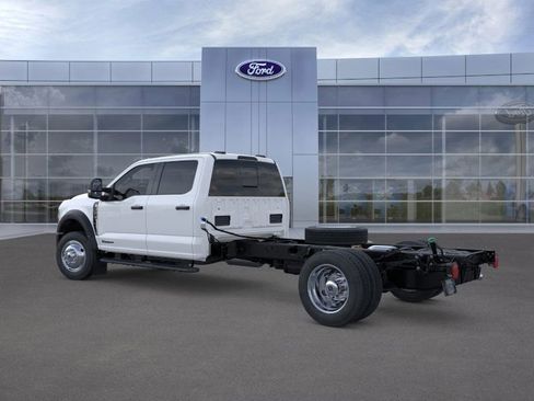 New 2025 Ford F550 4x4 Crew Cab Super Duty image 4