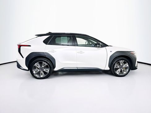 Used 2023 Subaru Solterra AWD image 10