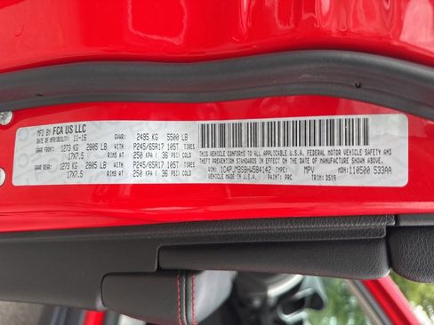 Used 2017 Jeep Cherokee Trailhawk image 39