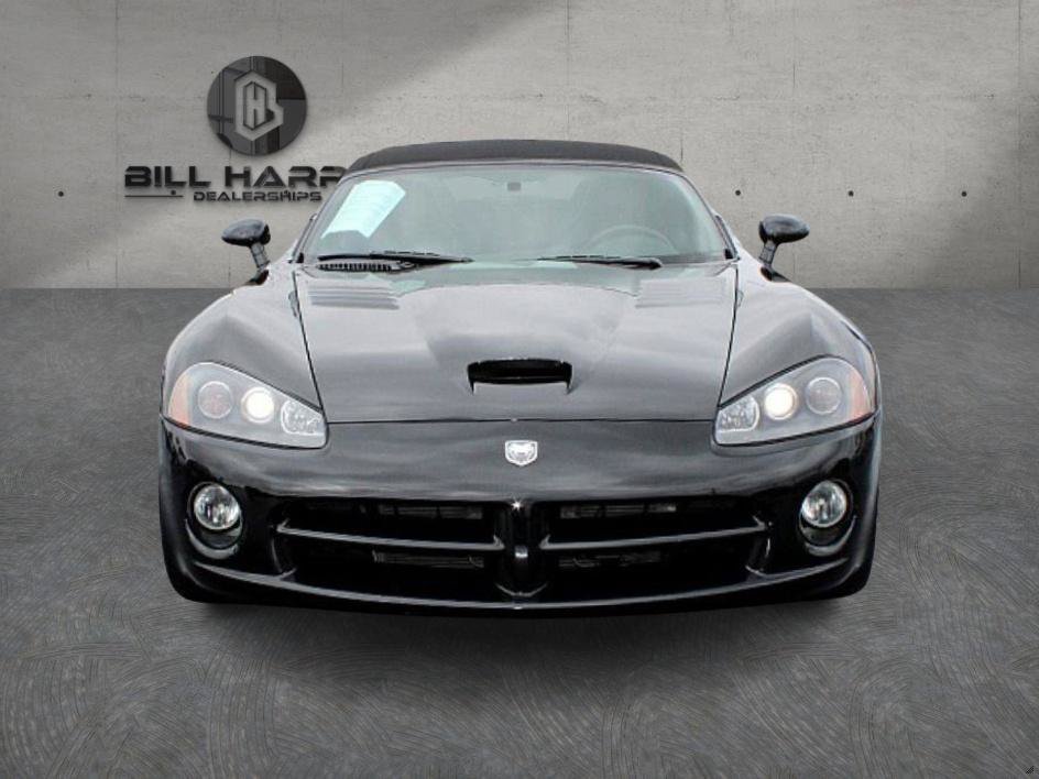 Used 2006 Dodge Viper SRT-10 RWD image 2