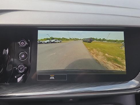 Used 2022 Buick Envision Preferred AWD/4WD image 17
