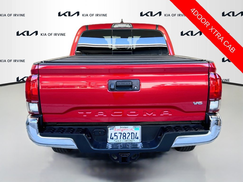 Used 2018 Toyota Tacoma SR5 RWD image 6