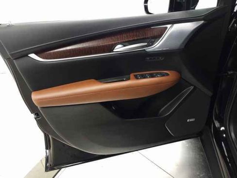 New 2025 Cadillac XT5 Premium Luxury w/ Technology Package image 16