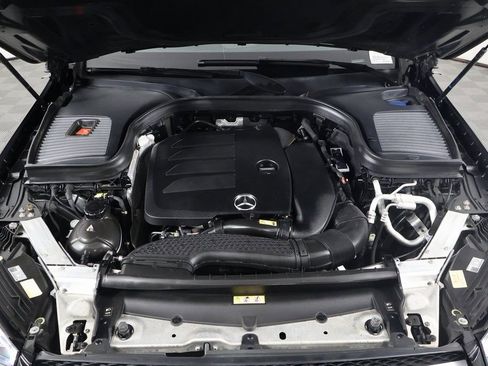 Used 2020 Mercedes-Benz GLC 300 4MATIC image 15