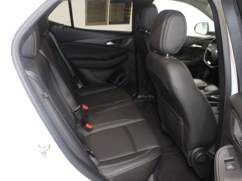 Used 2024 Buick Encore GX Sport Touring image 27