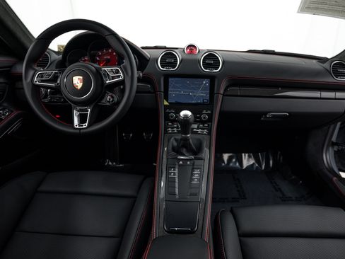 Certified 2025 Porsche 718 Cayman GTS RWD image 14