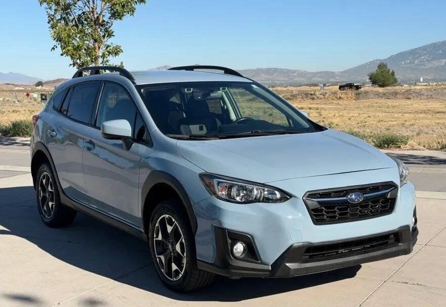 Used 2020 Subaru Crosstrek 2.0i Premium AWD/4WD image 3
