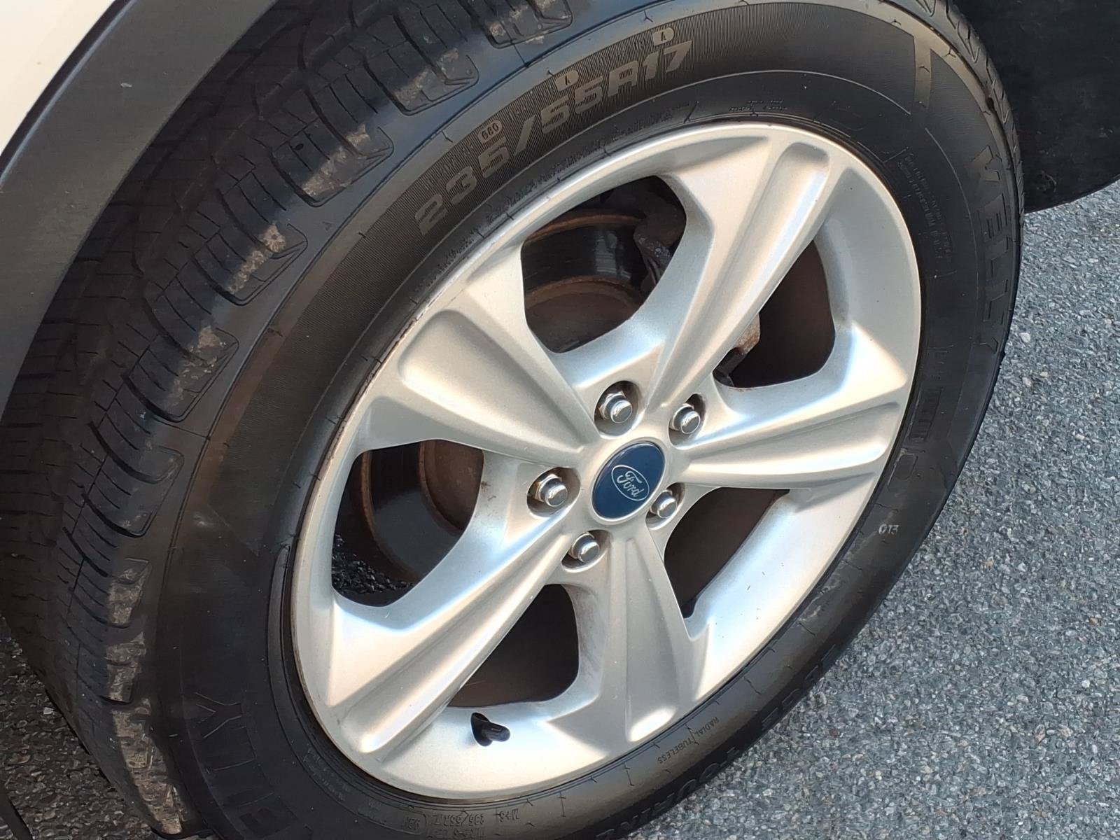Used 2013 Ford Escape SE FWD image 11