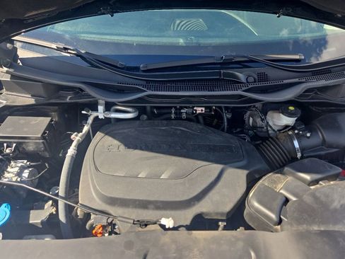 Used 2024 Honda Odyssey EX-L image 7