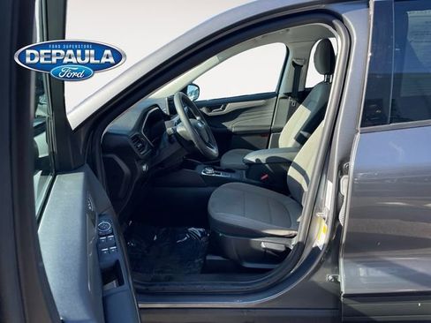 Used 2022 Ford Escape SE image 11