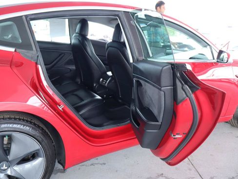 Used 2019 Tesla Model 3 Long Range RWD image 33