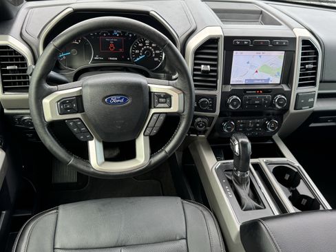 Certified 2020 Ford F150 Lariat image 12