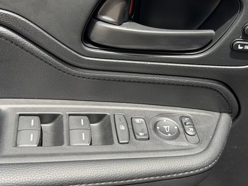 Used 2025 Honda Odyssey EX-L image 24