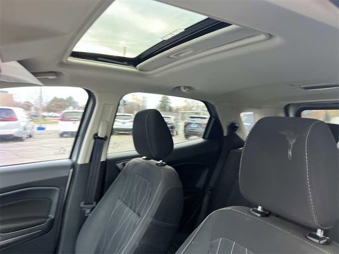 Used 2020 Ford EcoSport SE image 16