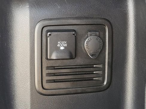 Used 2024 Toyota 4Runner TRD Off-Road image 16