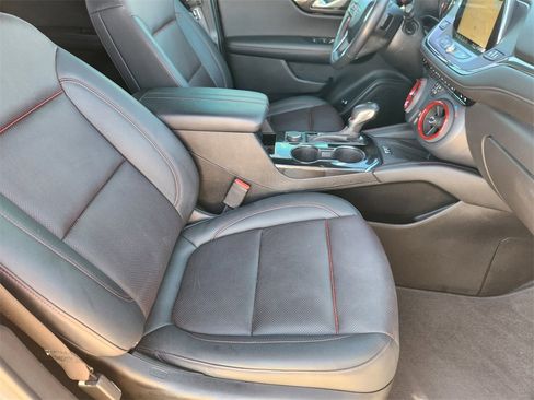 Used 2021 Chevrolet Blazer RS w/ Enhanced Convenience Package image 14