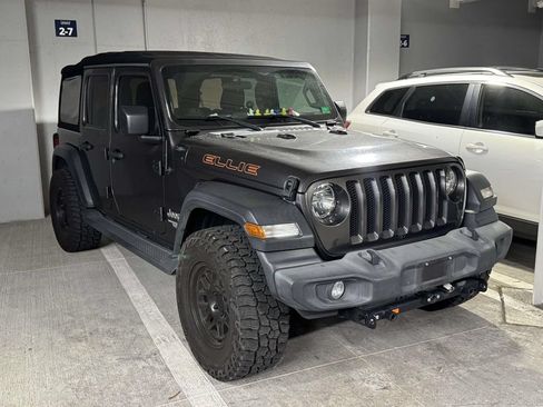 Used 2020 Jeep Wrangler Unlimited Sport S AWD/4WD image 3