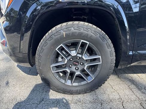 New 2026 GMC Terrain AT4 image 10