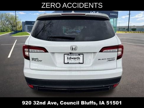Used 2022 Honda Pilot Black Edition image 4