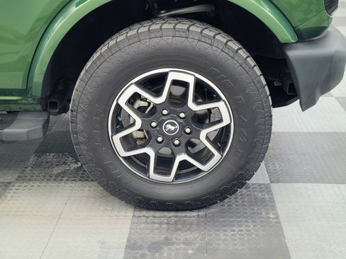 Used 2023 Ford Bronco Outer Banks image 16