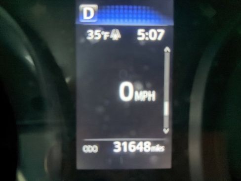 Used 2024 Toyota Camry LE image 8