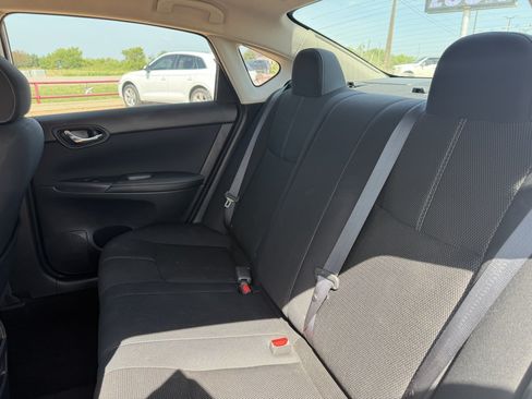 Used 2016 Nissan Sentra S FWD image 17