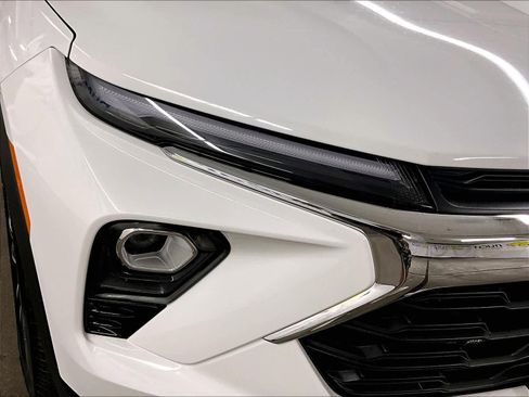 Used 2025 Chevrolet TrailBlazer LT image 31