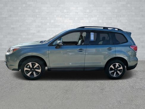 Used 2017 Subaru Forester 2.5i Premium w/ Popular Package #1A image 8