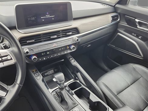 Used 2022 Kia Telluride EX w/ EX Premium Package image 24