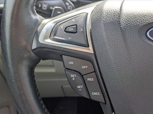 Used 2017 Ford Edge Titanium w/ Equipment Group 302A image 11