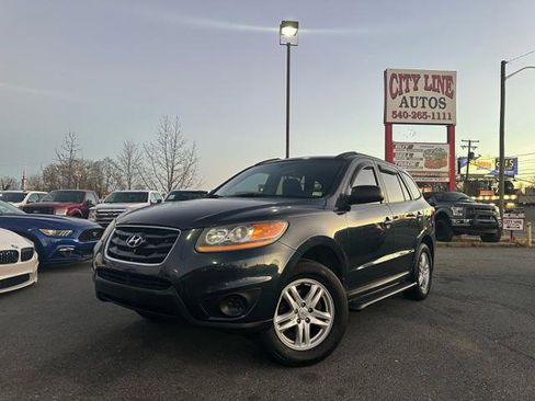 Used 2010 Hyundai Santa Fe GLS image 1