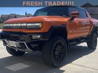 Used 2024 GMC Hummer EV 2X w/ LPO, Illumination Package video 1