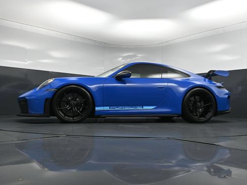 Used 2026 Porsche 911 GT3 w/ Chrono Package RWD image 23